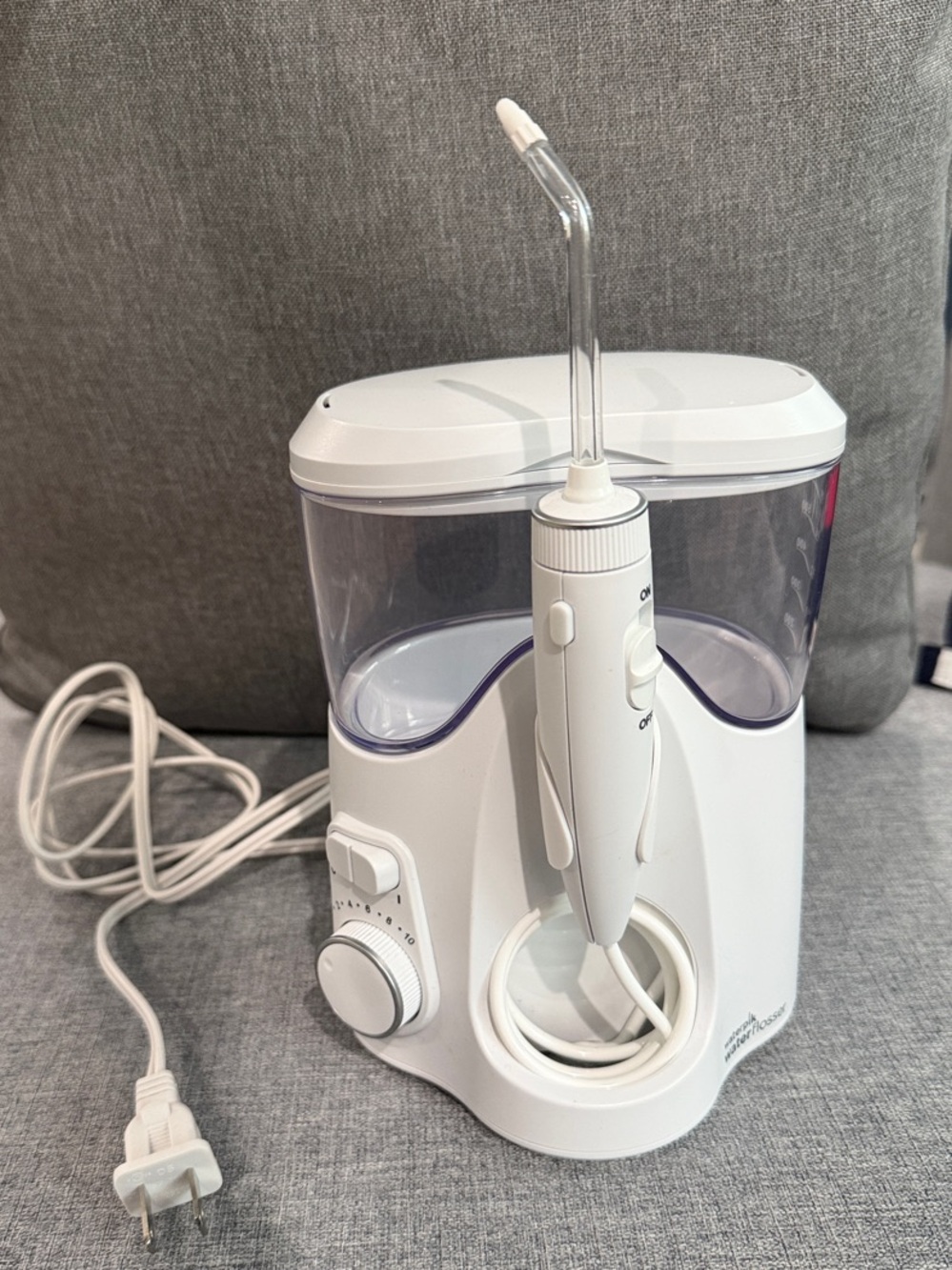 Waterpik Electric Water Flosser Oral Irrigator - White-NEW